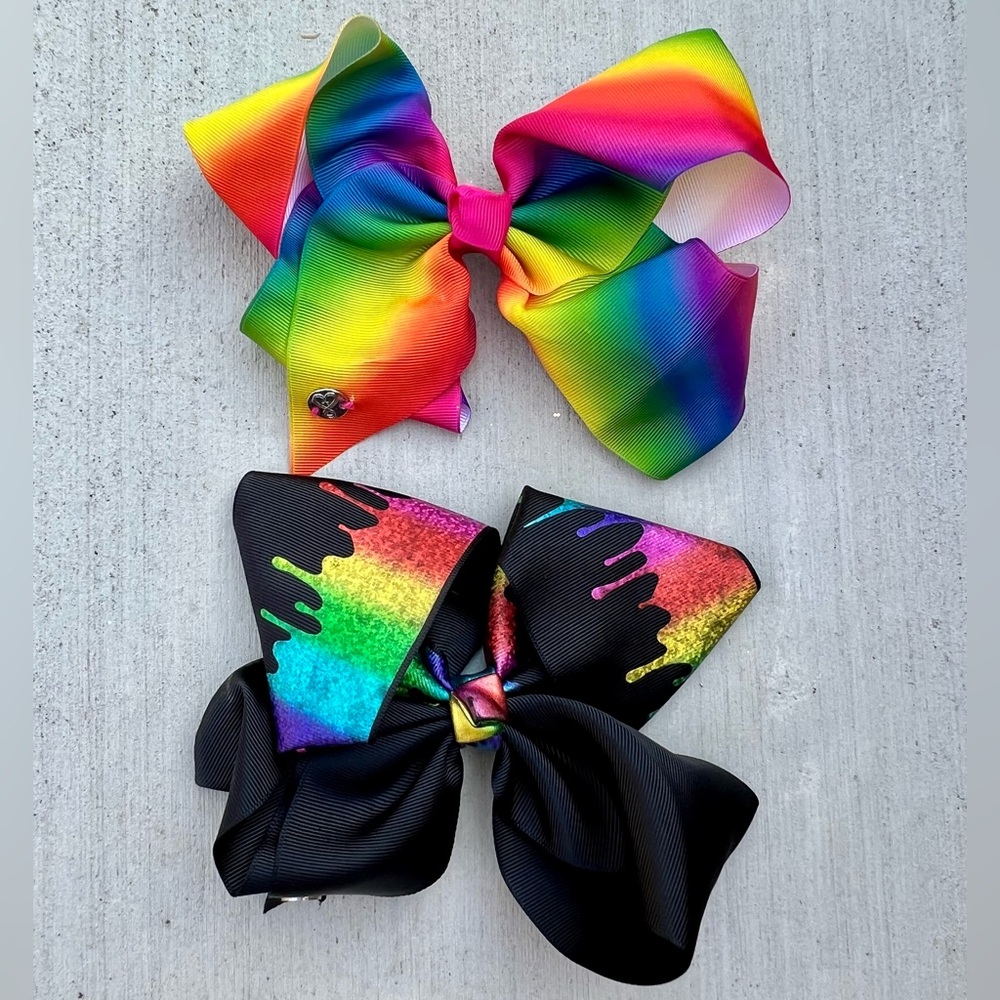 JoJo Siwa Signature Large Hair Bows LOT OF 2 – Rainbows & Paint Splatter